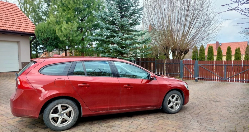 Volvo V60 cena 59500 przebieg: 215000, rok produkcji 2017 z Babimost małe 79